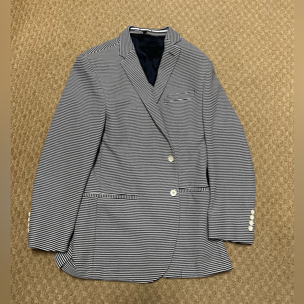 Hugo Boss blue and white stripe sport coat. Size 42R